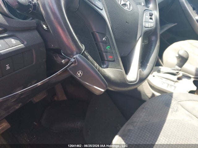 Продажа на аукционе авто 2016 Hyundai Santa Fe Sport 2.0t Se, vin: 5XYZUDLA4GG379855, номер лота: 12641462