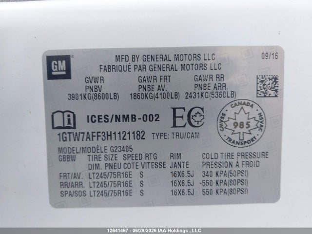 GMC Savana 2500 Work Van 2017 1GTW7AFF3H1121182 Image 9