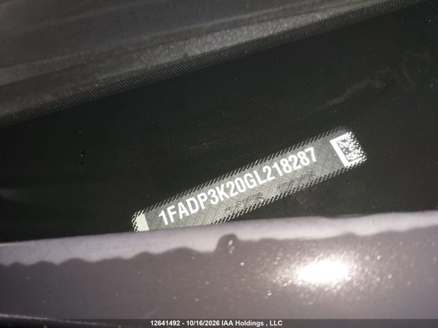 Ford FOCUS SE 2016 1FADP3K20GL218287 Image 19