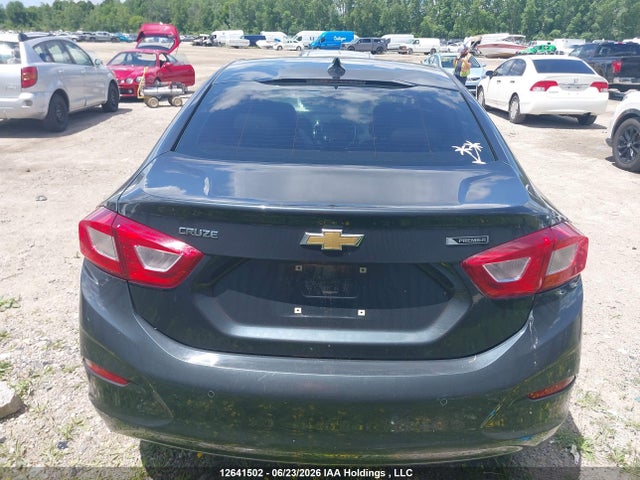12641502 :رقم المزاد ، 1G1BF5SM5J7135688 vin ، 2018 Chevrolet Cruze Premier مزاد بيع