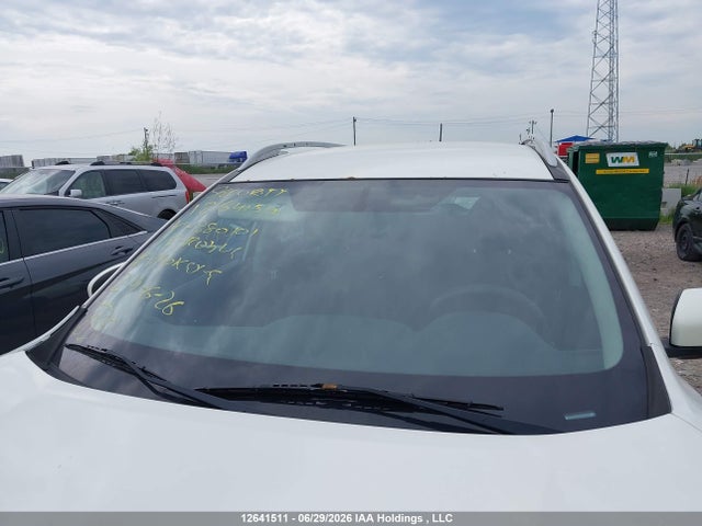 2015 Nissan Rogue S/sv მანქანა იყიდება აუქციონზე, vin: 5N1AT2MT0FC880101, აუქციონის ნომერი: 12641511