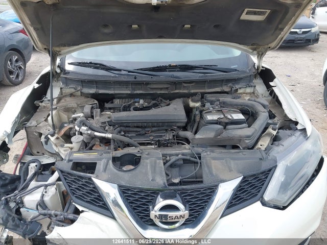 2015 Nissan Rogue S/sv მანქანა იყიდება აუქციონზე, vin: 5N1AT2MT0FC880101, აუქციონის ნომერი: 12641511