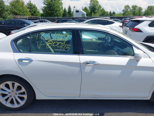 Honda Accord 2014 1HGCR3F92EA800215 Image 14