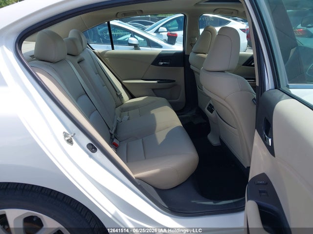 Honda Accord 2014 1HGCR3F92EA800215 Image 8