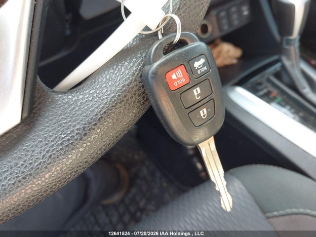 Продаж на аукціоні авто 2018 Toyota Corolla L/le/xle/se/xse, vin: 2T1BURHE0JC116744, номер лоту: 12641524