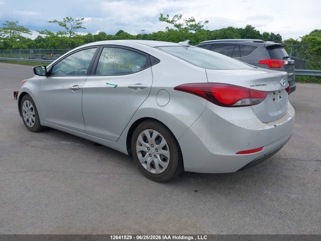 Продажа на аукционе авто 2016 Hyundai Elantra, vin: 5NPDH4AE0GH797696, номер лота: 12641529