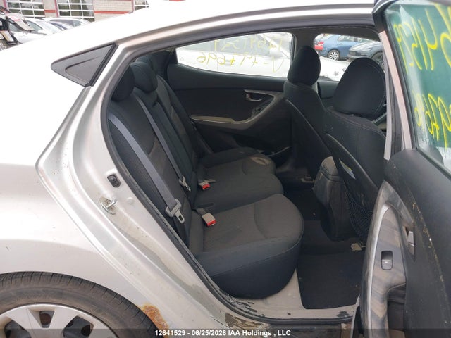 Продажа на аукционе авто 2016 Hyundai Elantra, vin: 5NPDH4AE0GH797696, номер лота: 12641529