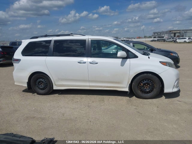Продаж на аукціоні авто 2014 Toyota Sienna Se 8 Passenger, vin: 5TDXK3DC4ES465397, номер лоту: 12641543
