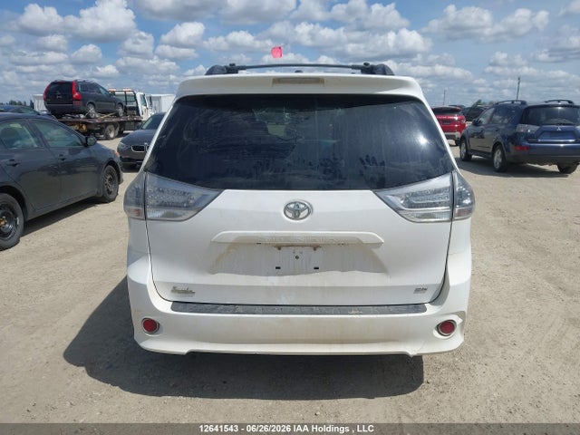 Продаж на аукціоні авто 2014 Toyota Sienna Se 8 Passenger, vin: 5TDXK3DC4ES465397, номер лоту: 12641543