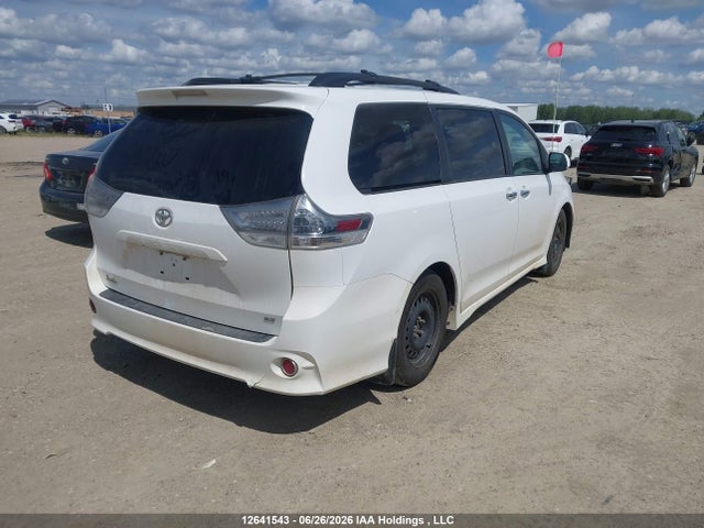 Продаж на аукціоні авто 2014 Toyota Sienna Se 8 Passenger, vin: 5TDXK3DC4ES465397, номер лоту: 12641543