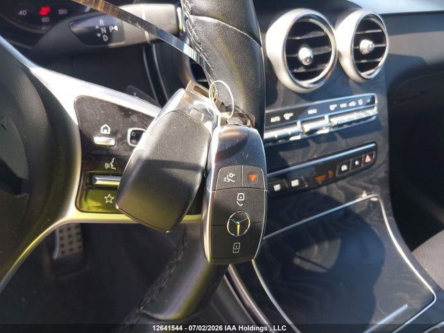 Продажа на аукционе авто 2022 Mercedes-benz Glc 300 4matic, vin: W1N0G8EB1NG051017, номер лота: 12641544