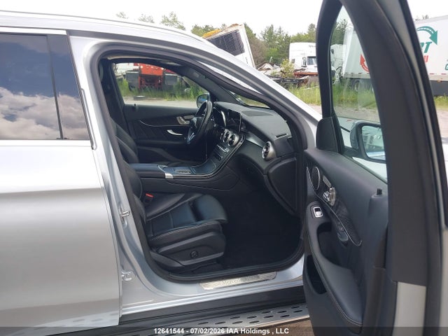 Продажа на аукционе авто 2022 Mercedes-benz Glc 300 4matic, vin: W1N0G8EB1NG051017, номер лота: 12641544