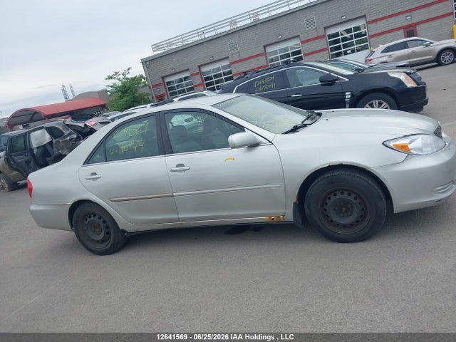2002 Toyota Camry Le/xle მანქანა იყიდება აუქციონზე, vin: JTDBE32K020118174, აუქციონის ნომერი: 12641569