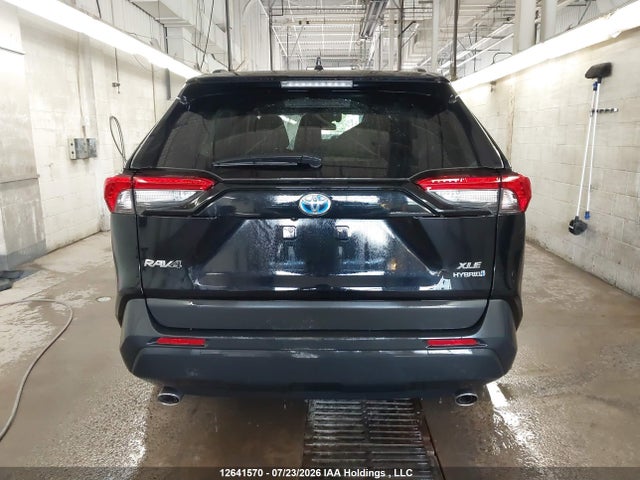 2T3RWRFV1RW218390 Toyota Rav4 Xle/woodland Edition