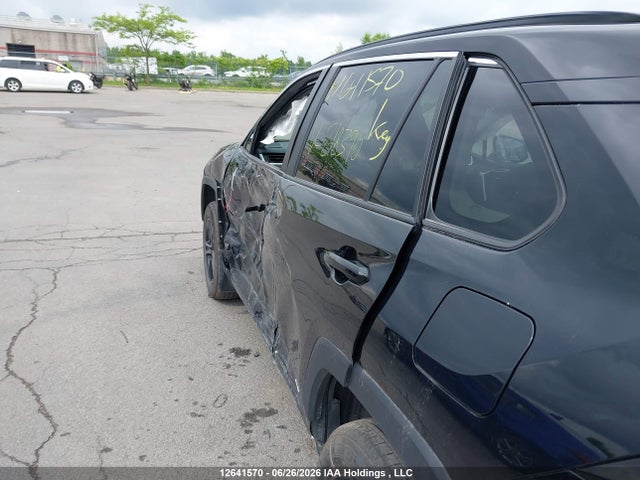 2T3RWRFV1RW218390 Toyota Rav4 Xle/woodland Edition