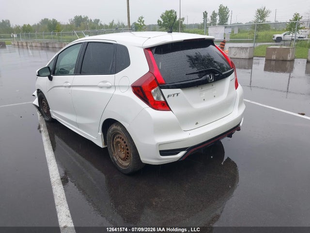 2018 Honda Fit Sport მანქანა იყიდება აუქციონზე, vin: 3HGGK5H67JM103091, აუქციონის ნომერი: 12641574