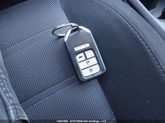2019 Honda Cr-v Lx მანქანა იყიდება აუქციონზე, vin: 2HKRW1H32KH000744, აუქციონის ნომერი: 12641592