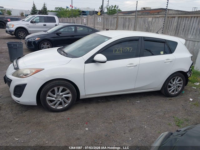 12641597 :رقم المزاد ، JM1BL1KF0B1487043 vin ، 2011 Mazda 3 I مزاد بيع