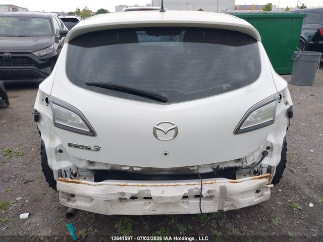 12641597 :رقم المزاد ، JM1BL1KF0B1487043 vin ، 2011 Mazda 3 I مزاد بيع