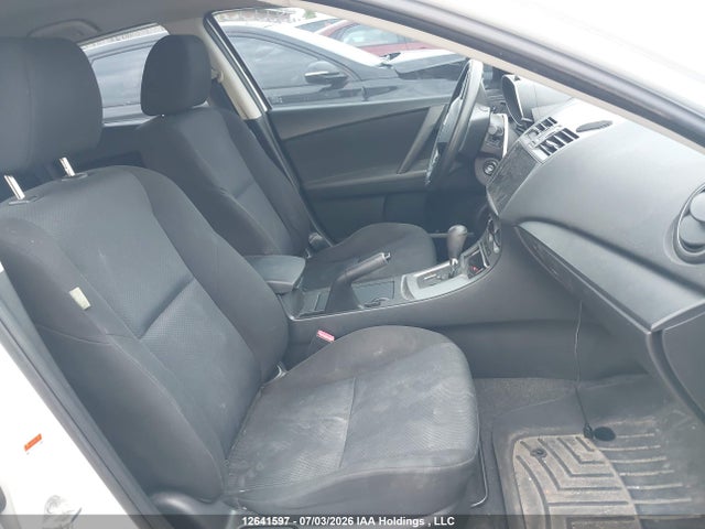 12641597 :رقم المزاد ، JM1BL1KF0B1487043 vin ، 2011 Mazda 3 I مزاد بيع