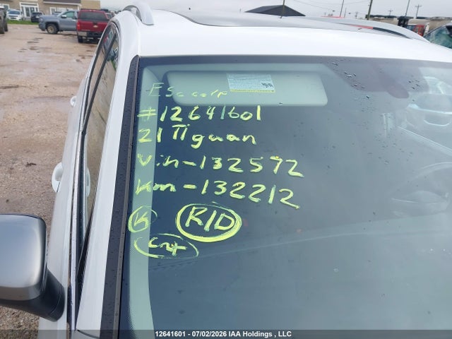Продаж на аукціоні авто 2021 Volkswagen Tiguan Se/se R-line Black/sel, vin: 3VV2B7AX7MM132572, номер лоту: 12641601