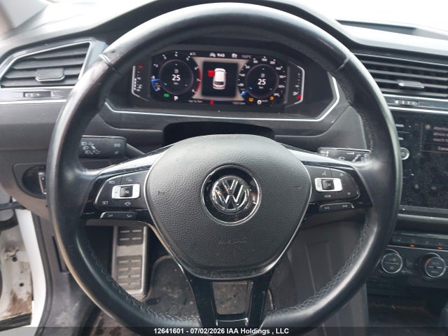 Продаж на аукціоні авто 2021 Volkswagen Tiguan Se/se R-line Black/sel, vin: 3VV2B7AX7MM132572, номер лоту: 12641601