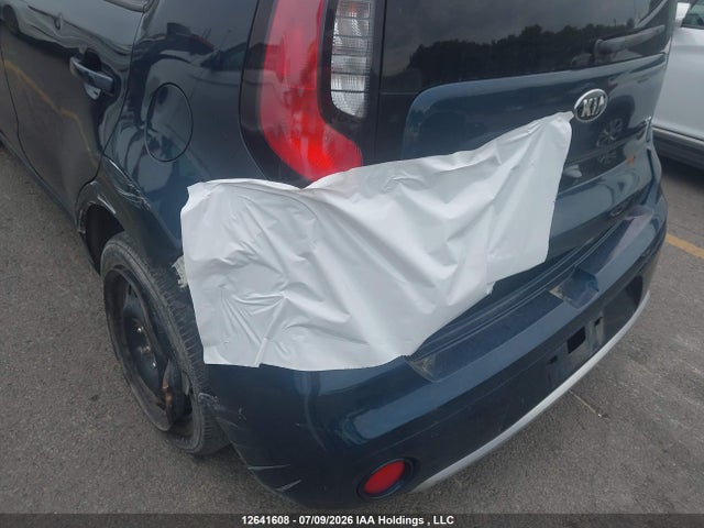 12641608 :رقم المزاد ، KNDJP3A55J7561833 vin ، 2018 Kia Soul Ex/ex Premium/ex Tech/ex+ مزاد بيع