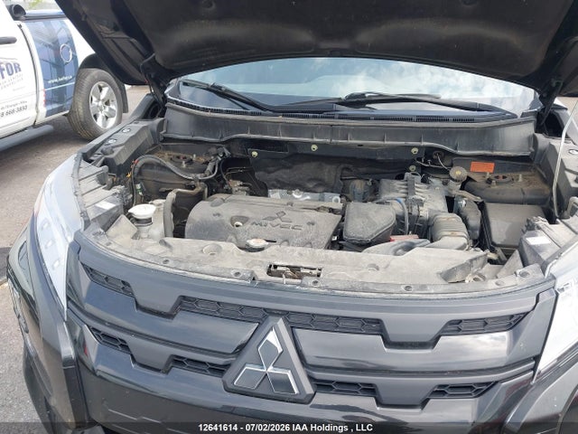 12641614 :رقم المزاد ، JA4AJVAW9NU603878 vin ، 2022 Mitsubishi Rvr Gt/le/se/sel مزاد بيع