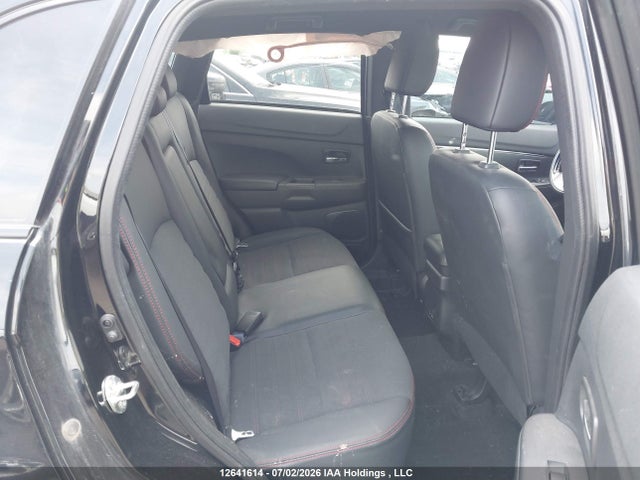 12641614 :رقم المزاد ، JA4AJVAW9NU603878 vin ، 2022 Mitsubishi Rvr Gt/le/se/sel مزاد بيع