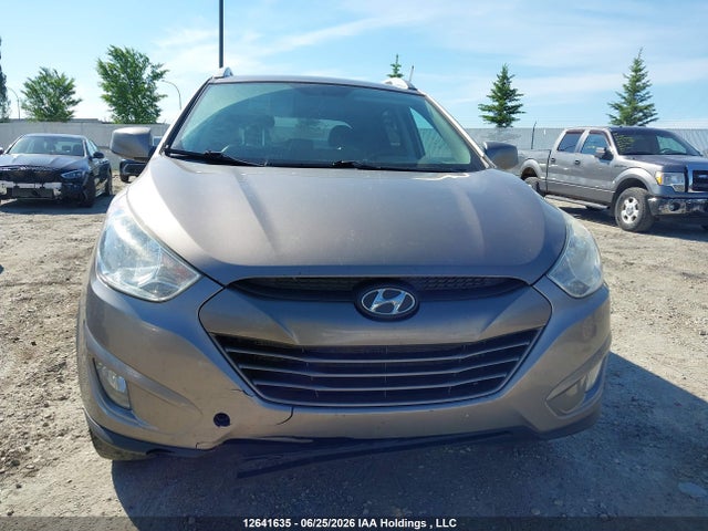 12641635 :رقم المزاد ، KM8JUCAC2CU400394 vin ، 2012 Hyundai Tucson Gls مزاد بيع