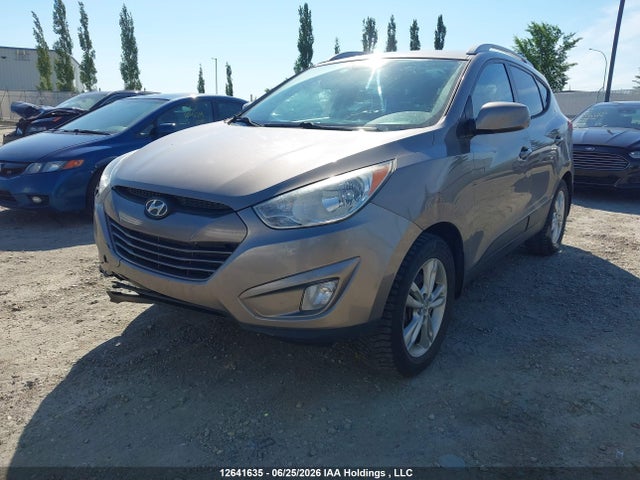 12641635 :رقم المزاد ، KM8JUCAC2CU400394 vin ، 2012 Hyundai Tucson Gls مزاد بيع