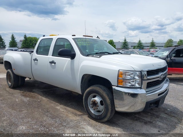 12641646 :رقم المزاد ، 1GCJC33K67F548988 vin ، 2007 Chevrolet Silverado C3500 مزاد بيع