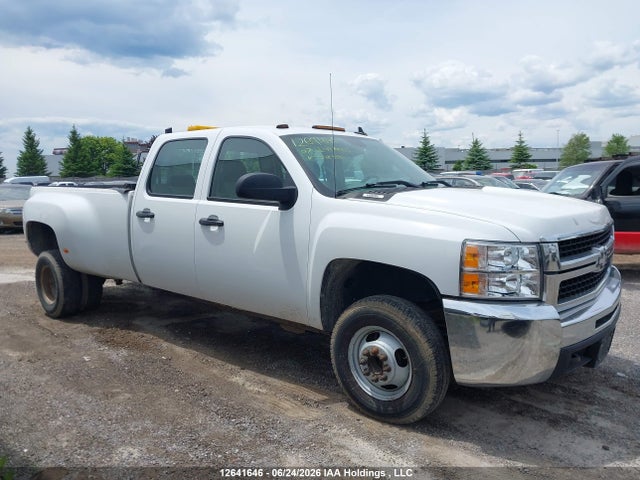 12641646 :رقم المزاد ، 1GCJC33K67F548988 vin ، 2007 Chevrolet Silverado C3500 مزاد بيع