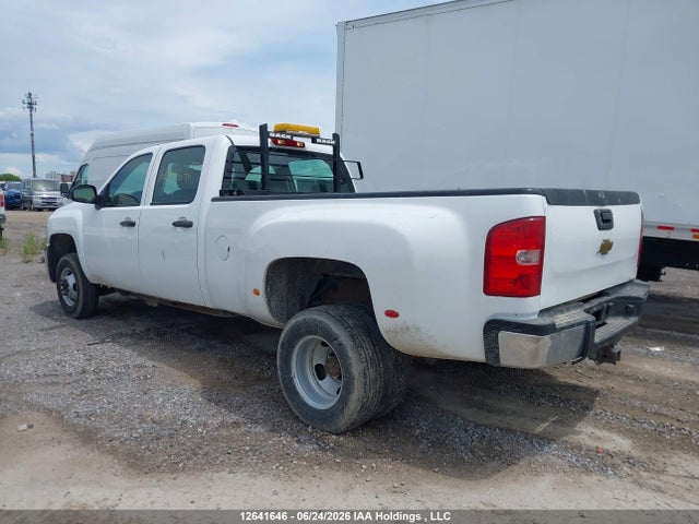 12641646 :رقم المزاد ، 1GCJC33K67F548988 vin ، 2007 Chevrolet Silverado C3500 مزاد بيع