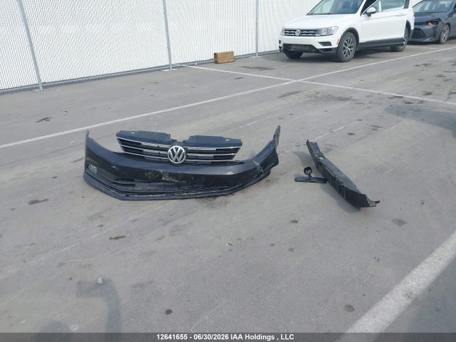 3VWL17AJ5HM322763 Volkswagen Jetta Sel/sel Premium