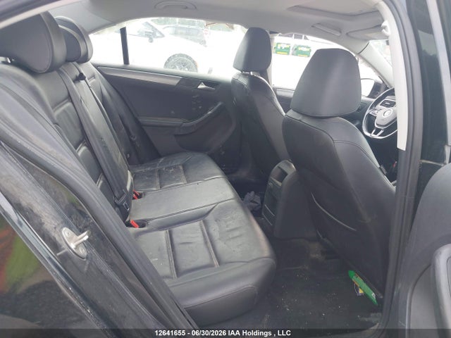 3VWL17AJ5HM322763 Volkswagen Jetta Sel/sel Premium