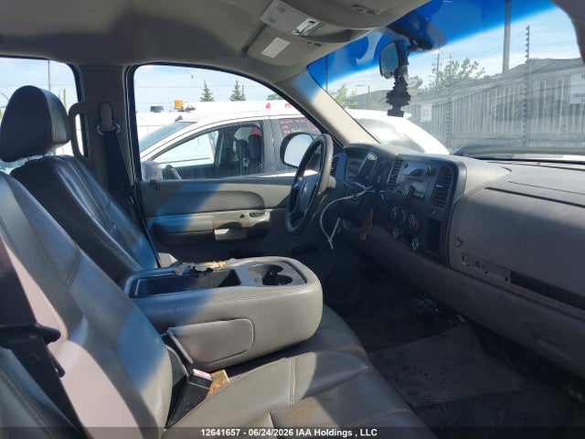 Продажа на аукционе авто 2008 Chevrolet Silverado C2500 Heavy Duty, vin: 1GCHC23K88F190447, номер лота: 12641657