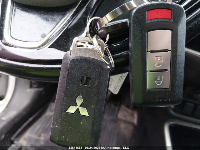 Mitsubishi Outlander Es 2017 JA4AZ2A3XHZ607703 Image 11