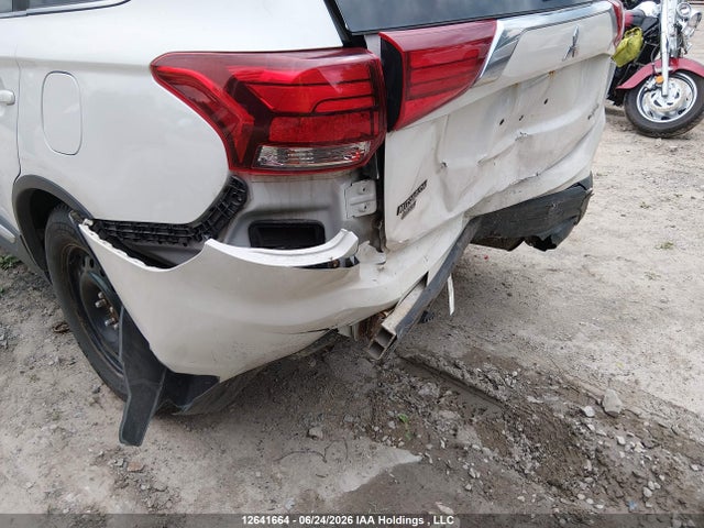Mitsubishi Outlander Es 2017 JA4AZ2A3XHZ607703 Image 6