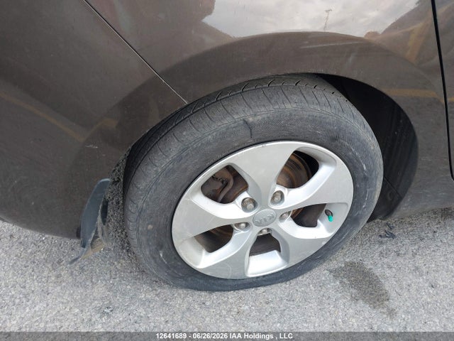 KIA Rondo 2015 KNAHT8A39F7122712 Image 20