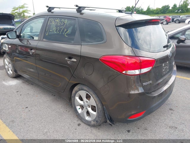 KIA Rondo 2015 KNAHT8A39F7122712 Image 3