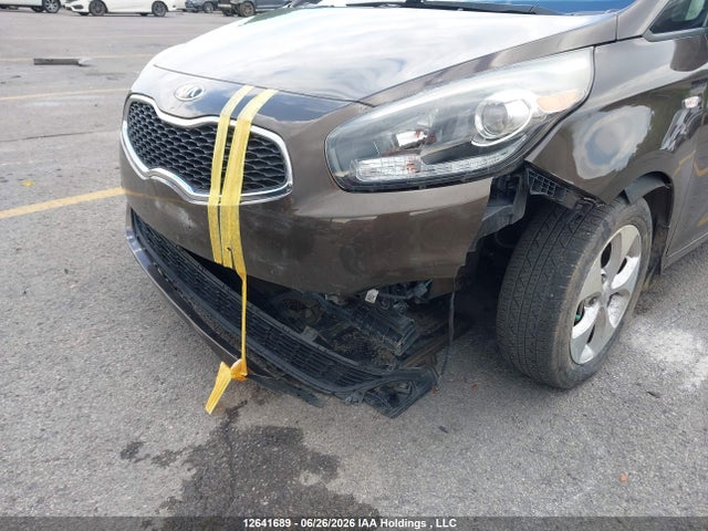 KIA Rondo 2015 KNAHT8A39F7122712 Image 6