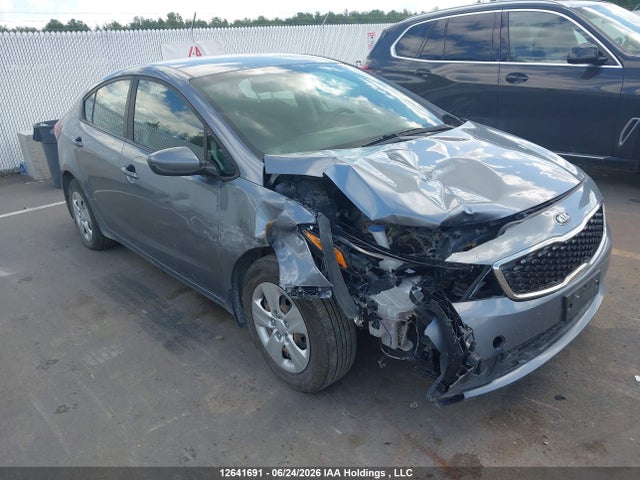 12641691 :رقم المزاد ، 3KPFK4A74HE105652 vin ، 2017 Kia Forte Lx مزاد بيع