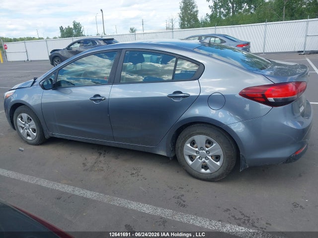 KIA FORTE LX 2017 3KPFK4A74HE105652 Image 14