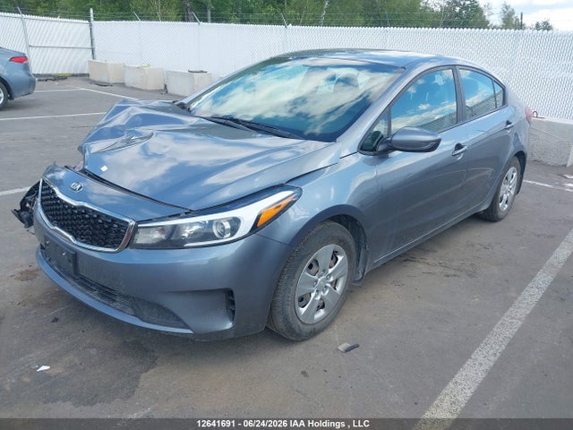 KIA FORTE LX 2017 3KPFK4A74HE105652 Image 2
