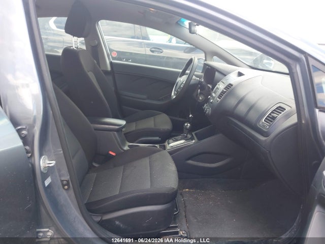 KIA FORTE LX 2017 3KPFK4A74HE105652 Image 5
