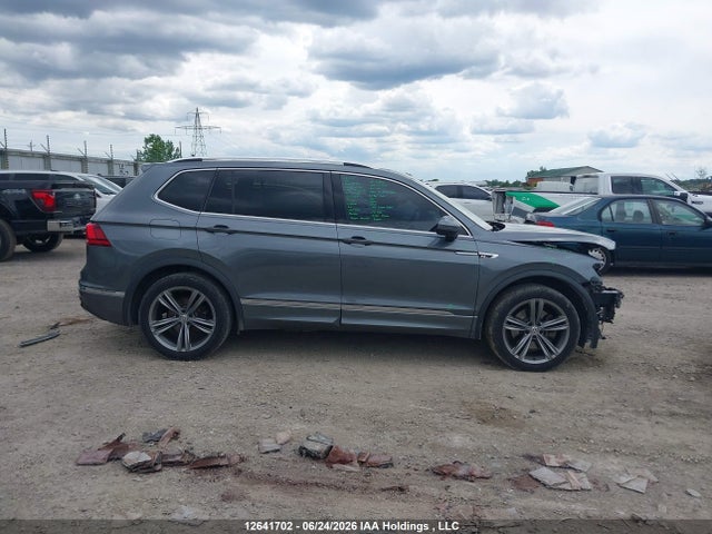 Продаж на аукціоні авто 2019 Volkswagen Tiguan Sel Premium/sel Premium R-line, vin: 3VV4B7AX3KM108288, номер лоту: 12641702