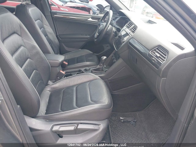 Продаж на аукціоні авто 2019 Volkswagen Tiguan Sel Premium/sel Premium R-line, vin: 3VV4B7AX3KM108288, номер лоту: 12641702