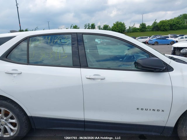 Chevrolet EQUINOX LS 2018 2GNAXHEV9J6303913 Image 13