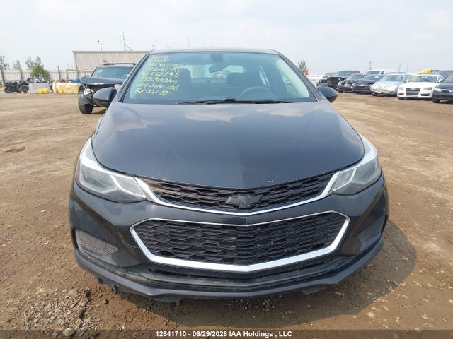 1G1BE5SM9J7172195 Chevrolet Cruze Lt Auto